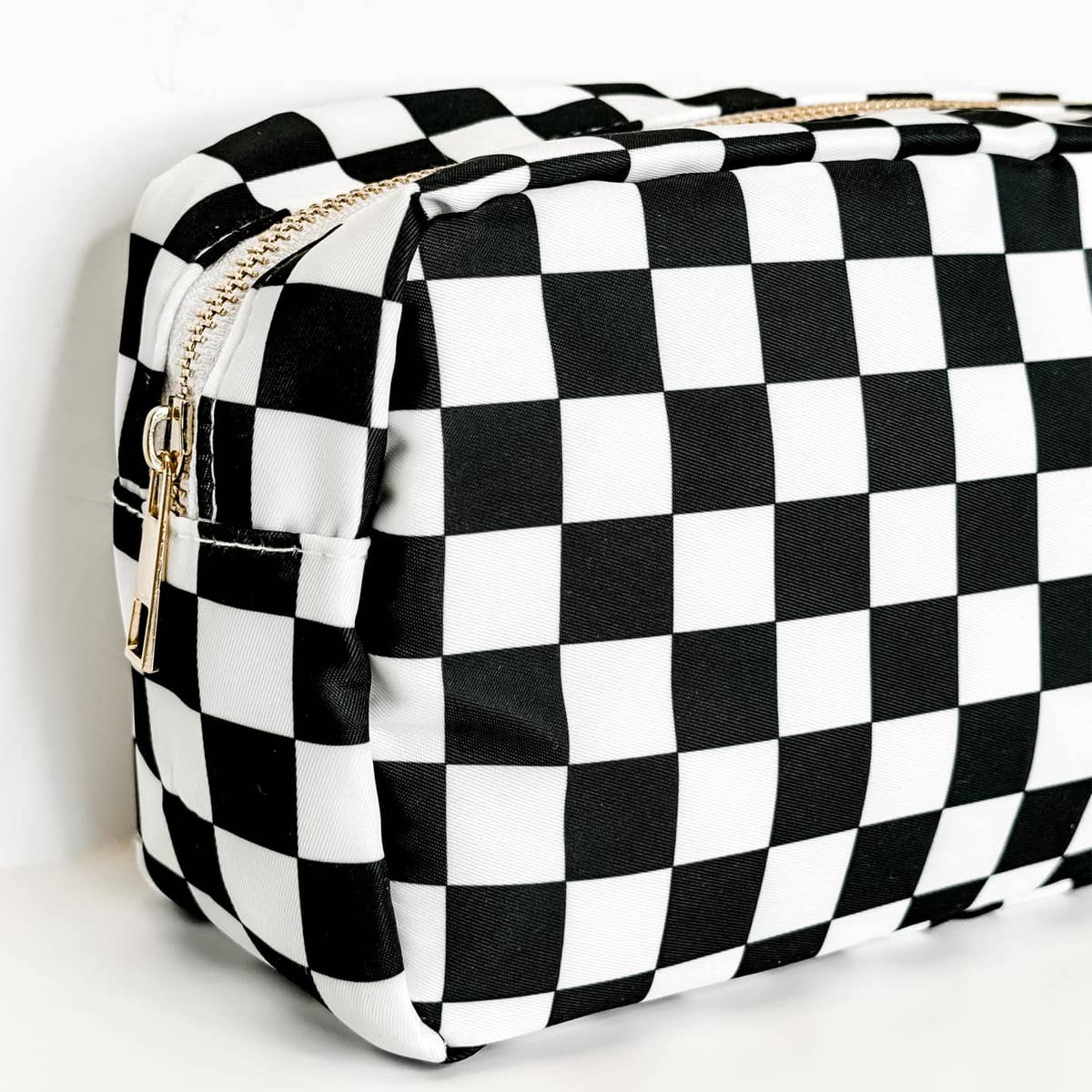 Black and White Checkered Bags: Medium