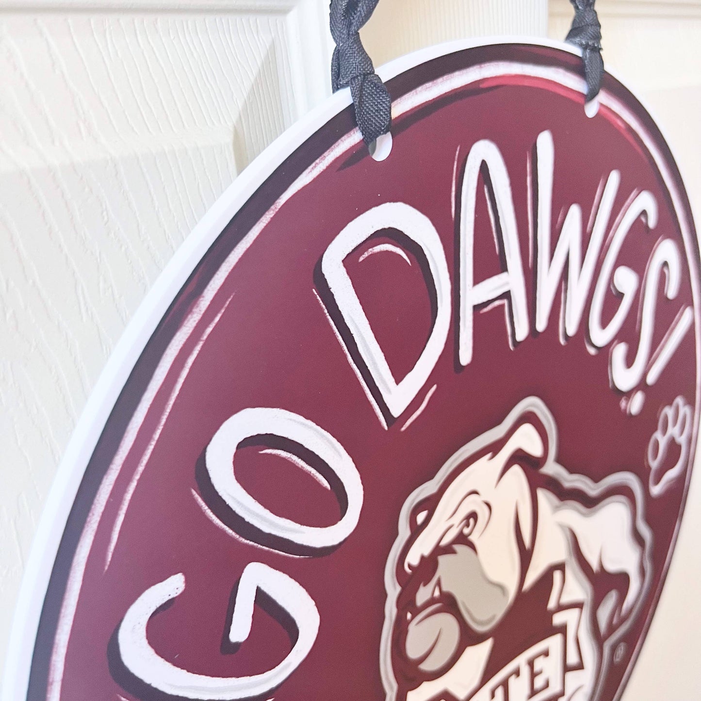 Mississippi Bulldogs Round Door Hanger