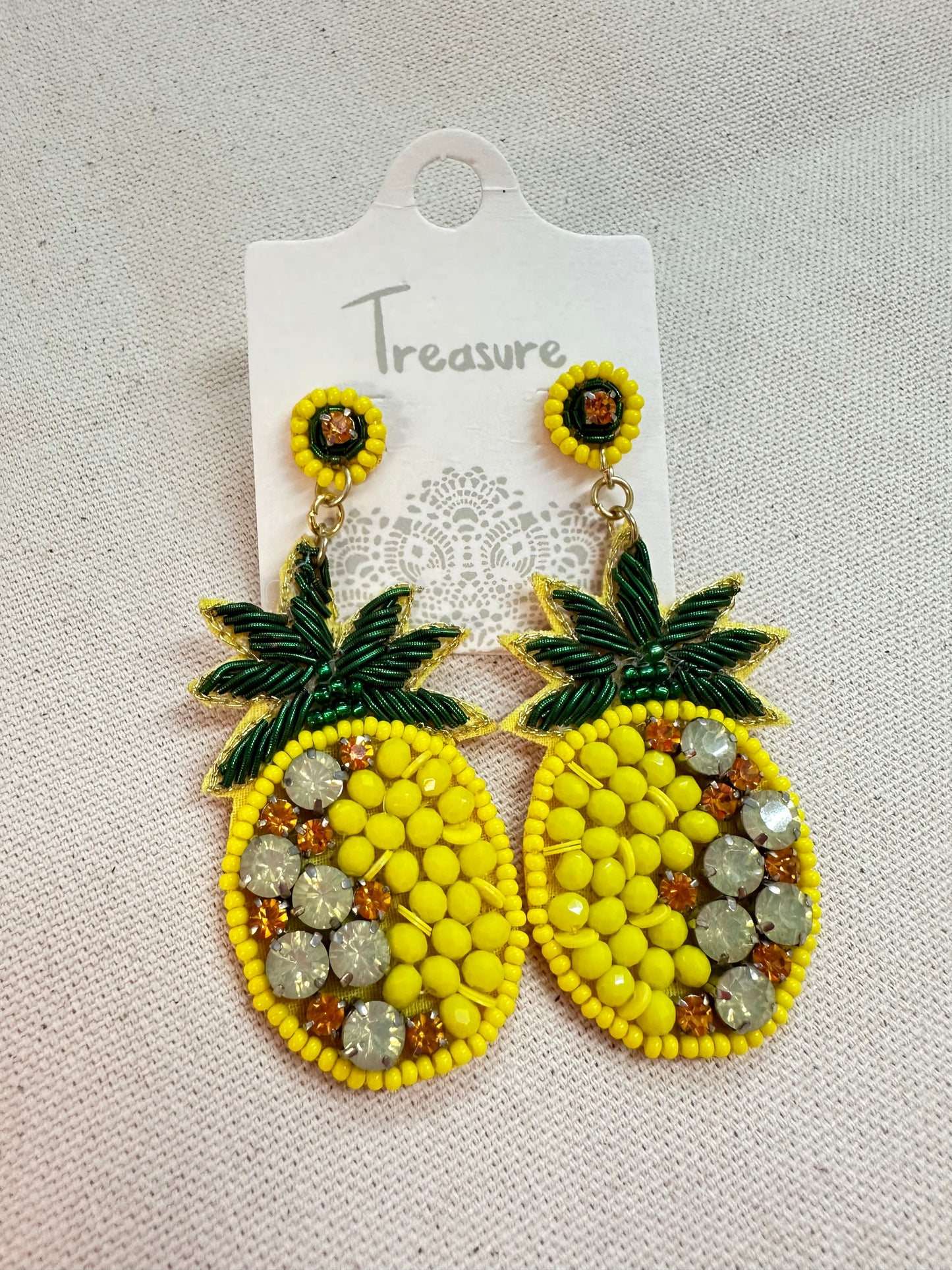 Beaded Pineapple Earring